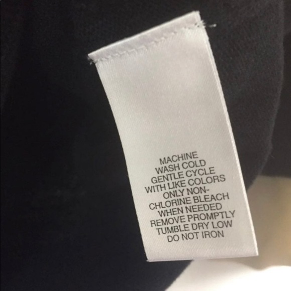 Luxe 360 By Designers Original Women’s Sweater - Picture 3 of 4